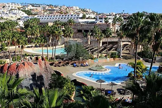Ocean Breeze And Seaview Resort 阿德耶 0*,